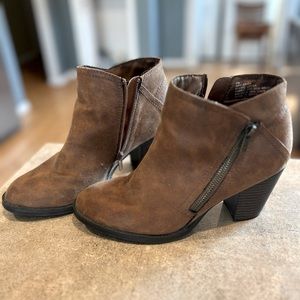 Women’s Rampage Ankle Booties with heel